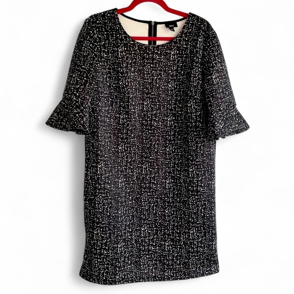 Mossimo Supply Co. Dresses & Skirts - Mossimo Knit Sheath Dress Size M